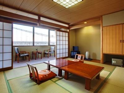 Kaigetsu Ryokan Naruto (Tokushima)